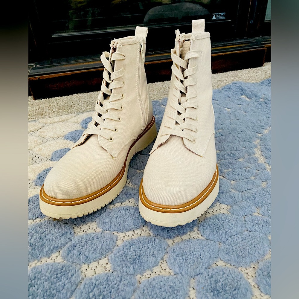 Beige Canvas Combat Boot Size 10 - Madden Girl